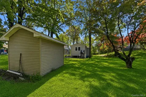 15 Dutch Street Montrose NY 10567