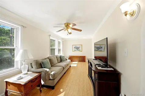 15 Dutch Street Montrose NY 10567
