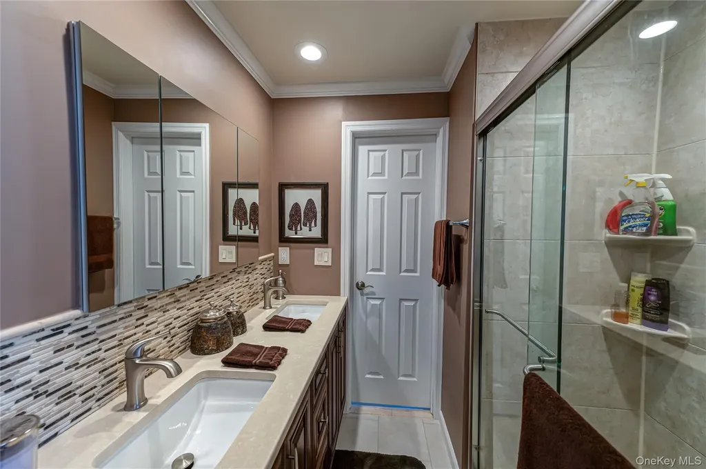 388 Forest Avenue Massapequa NY 11758