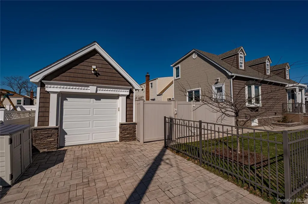 388 Forest Avenue Massapequa NY 11758