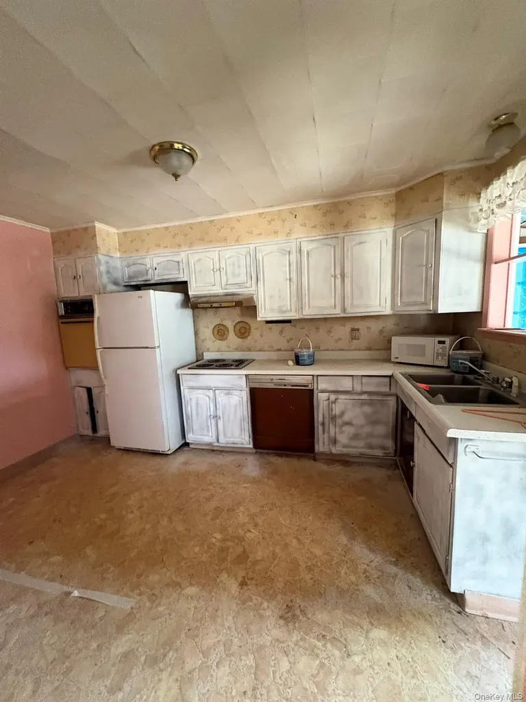 10 Camp Avenue Walton NY 13856