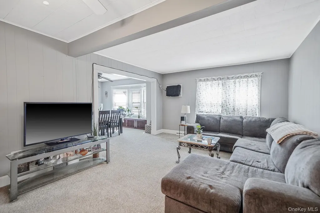 129 Bay Avenue Patchogue NY 11772