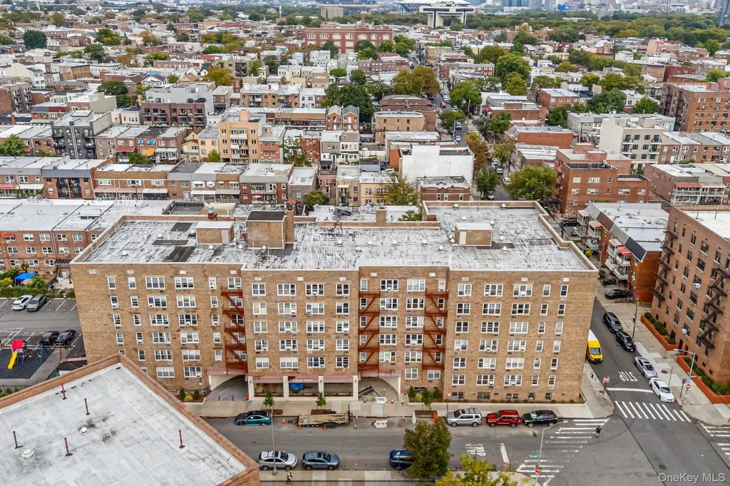 102-55 67th Road Forest Hills NY 11375