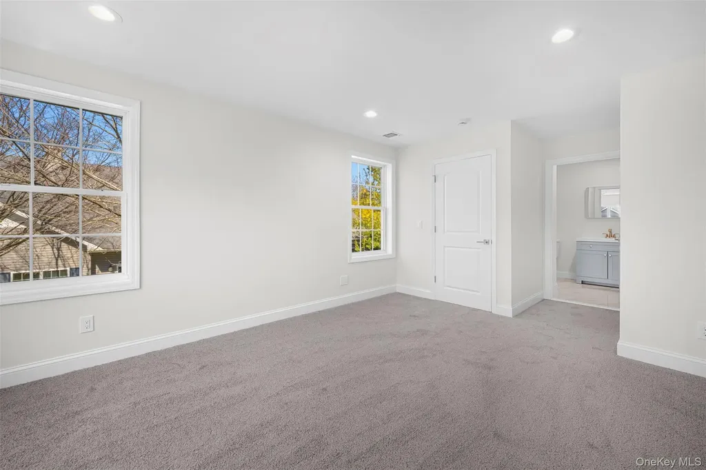 108 Maya Circle Central Islip NY 11722