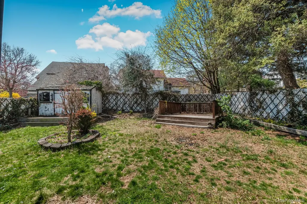 31 Emmett Place Yonkers NY 10703