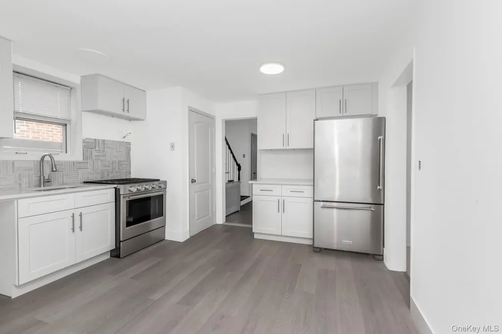 31 Emmett Place Yonkers NY 10703