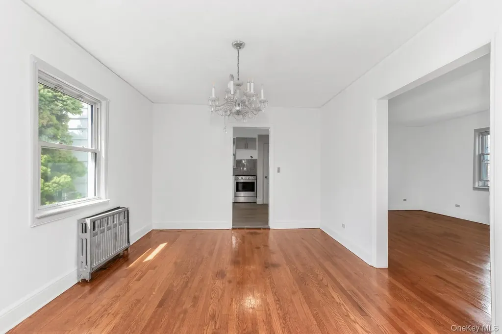 31 Emmett Place Yonkers NY 10703