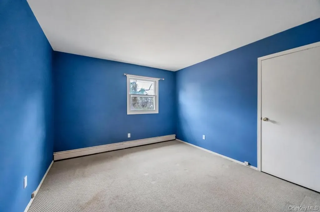 330 Edgewood Avenue Smithtown NY 11787