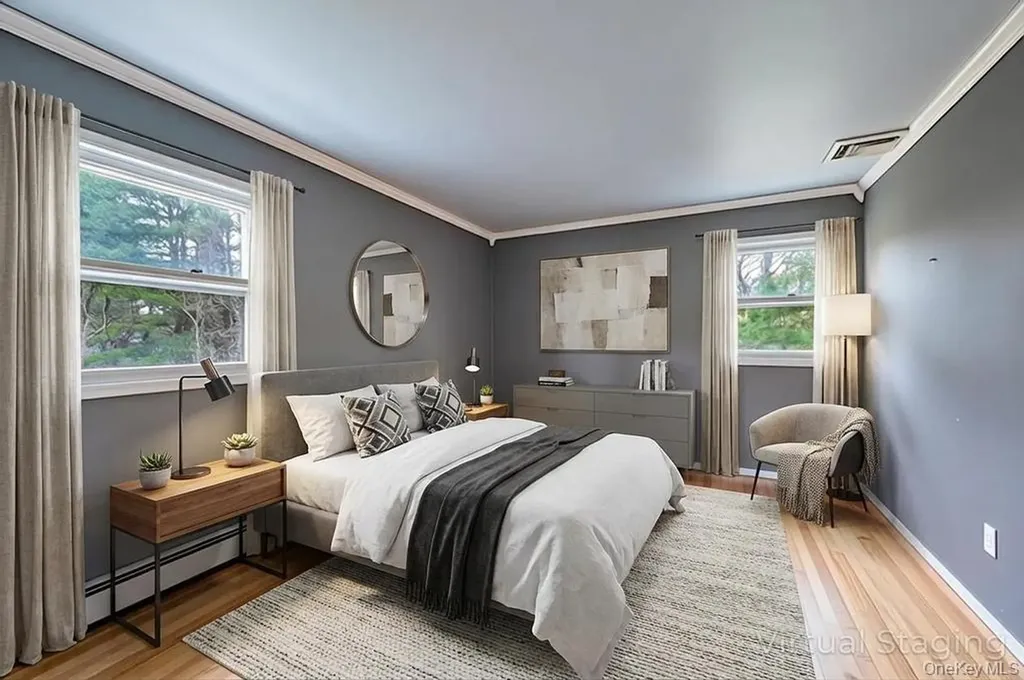 330 Edgewood Avenue Smithtown NY 11787