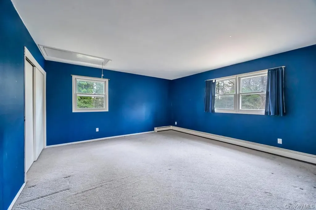 330 Edgewood Avenue Smithtown NY 11787