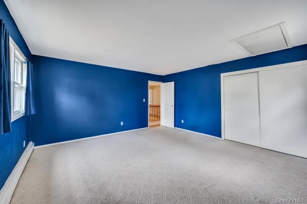 330 Edgewood Avenue Smithtown NY 11787