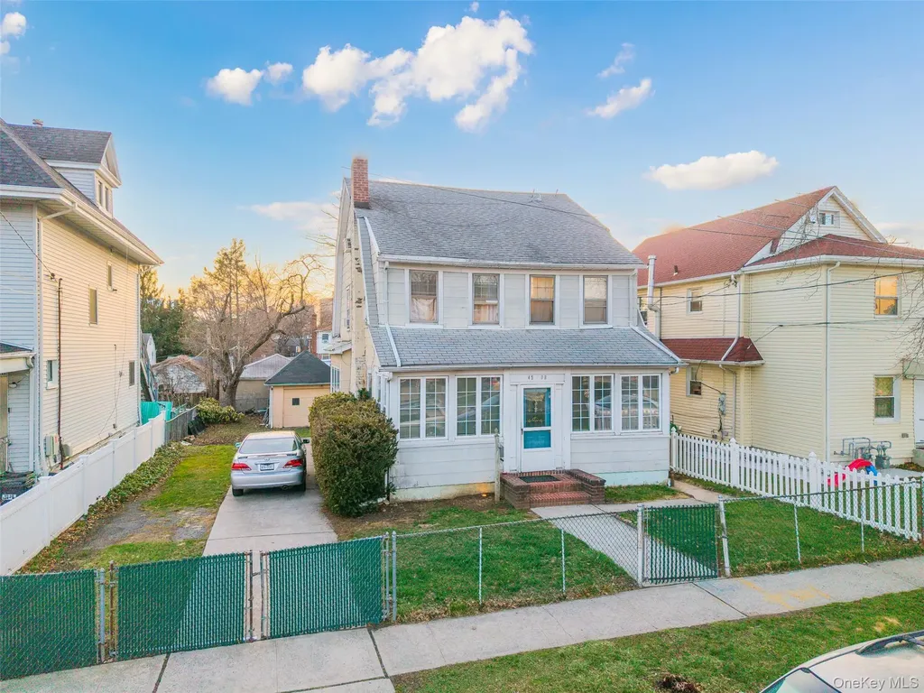 45-08 149th Street Flushing NY 11355