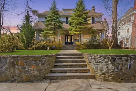 220 Sheridan Avenue Mount Vernon NY 10552