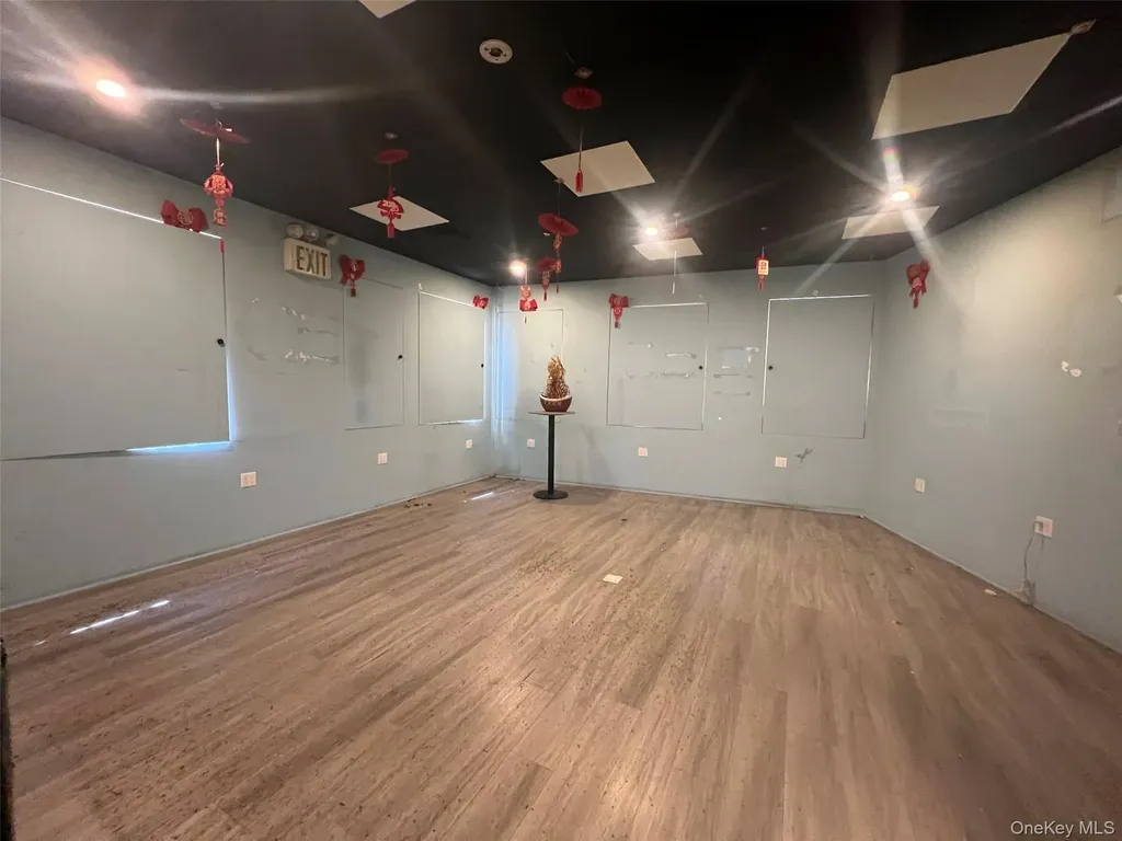 40-33 Main Street Flushing NY 11354