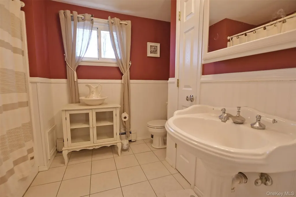 359 Randall Road Ridge NY 11961