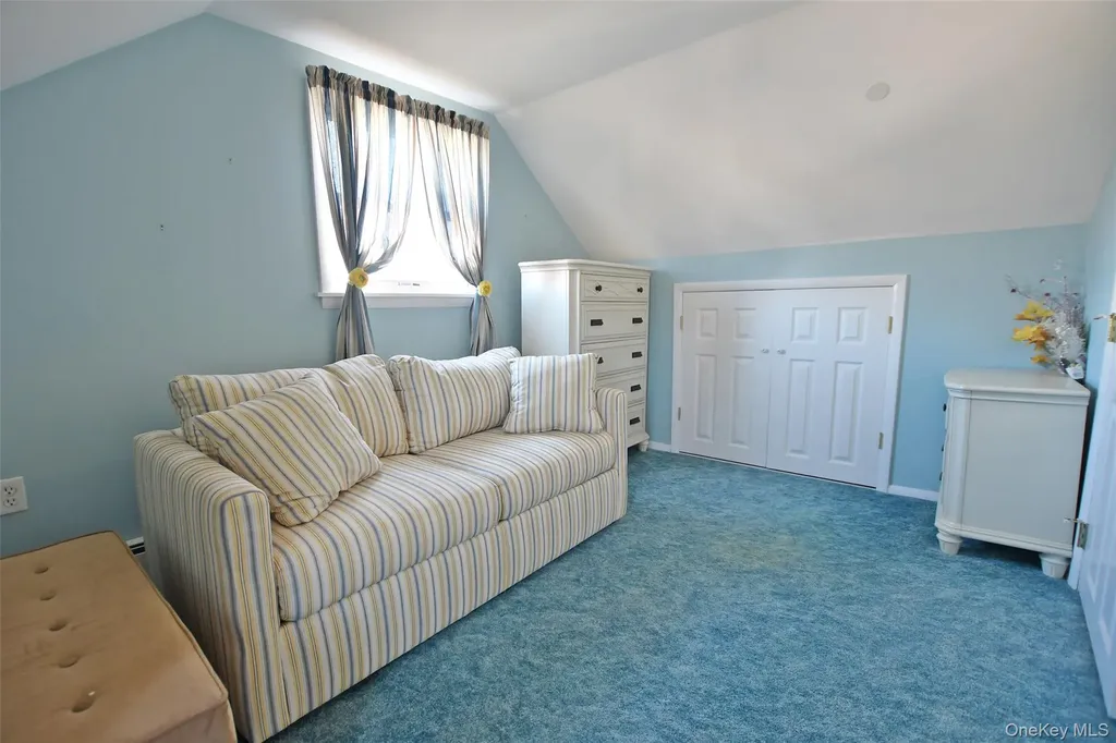 359 Randall Road Ridge NY 11961