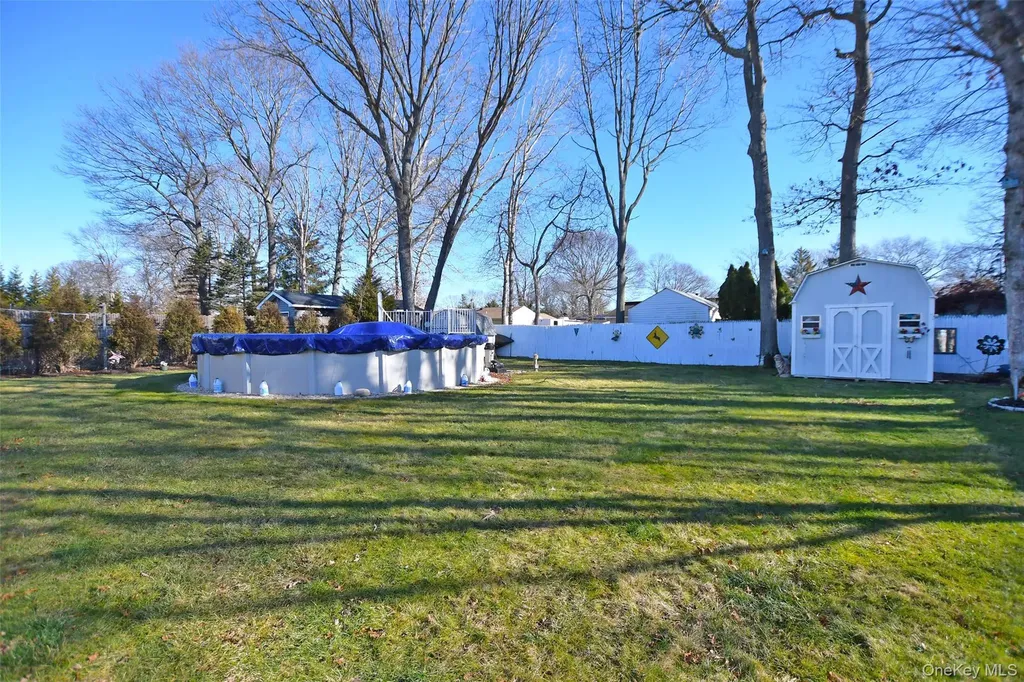 359 Randall Road Ridge NY 11961