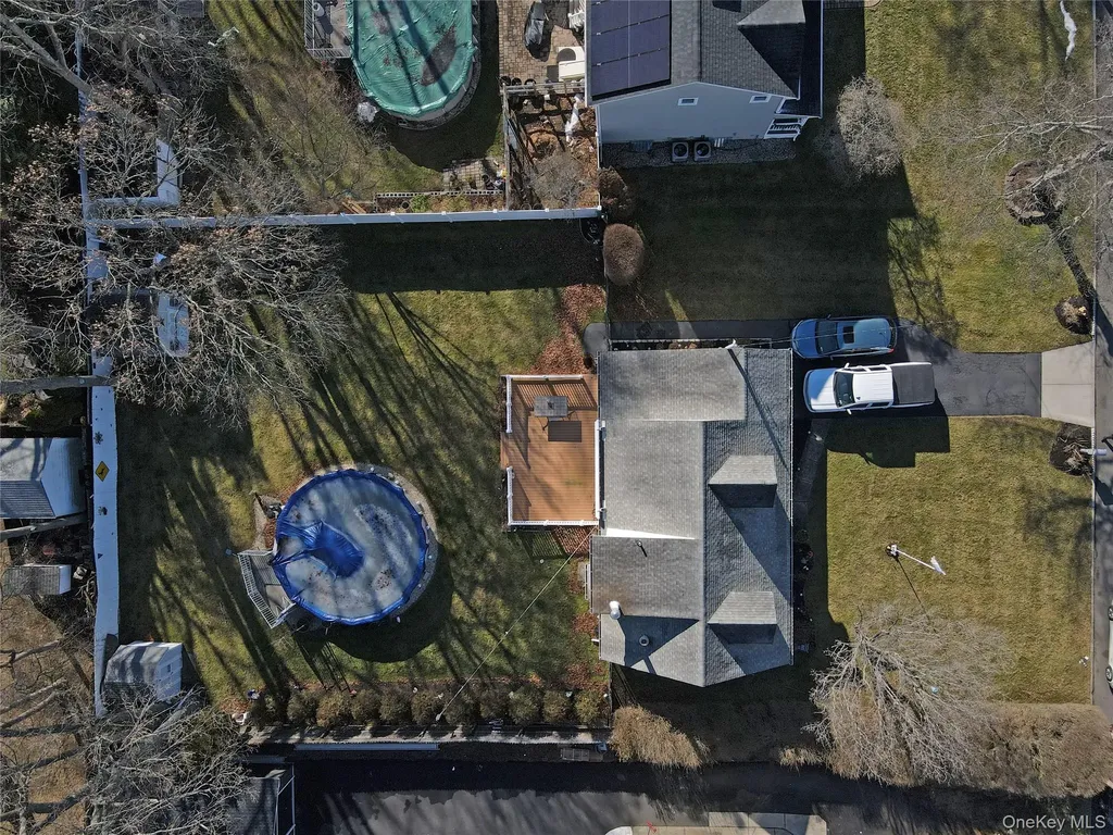 359 Randall Road Ridge NY 11961