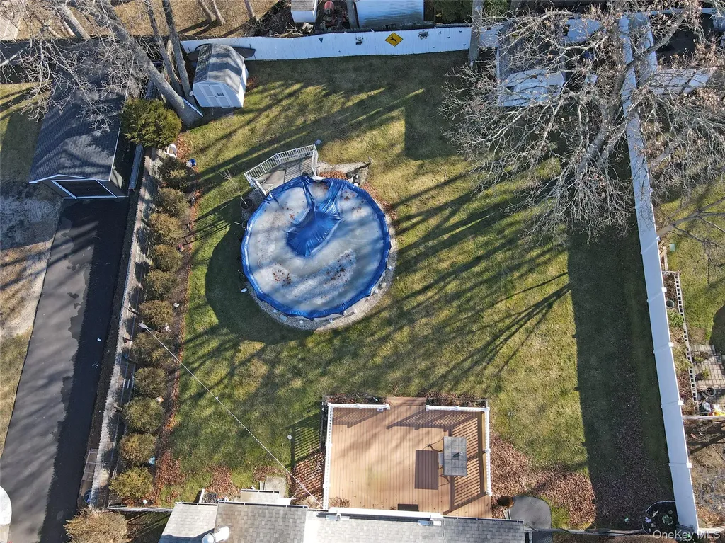 359 Randall Road Ridge NY 11961