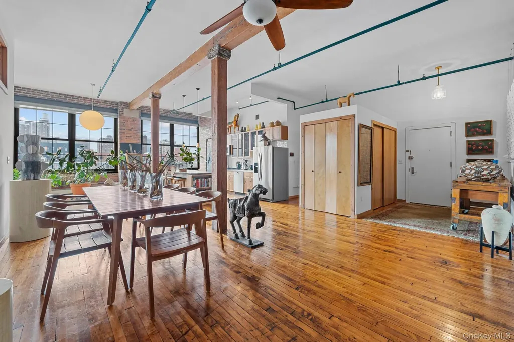 305 E 140th Street Bronx NY 10454