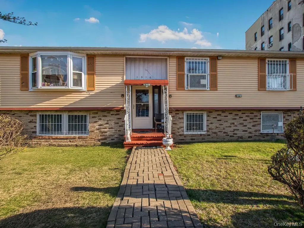 1510 Boston Road Bronx NY 10460