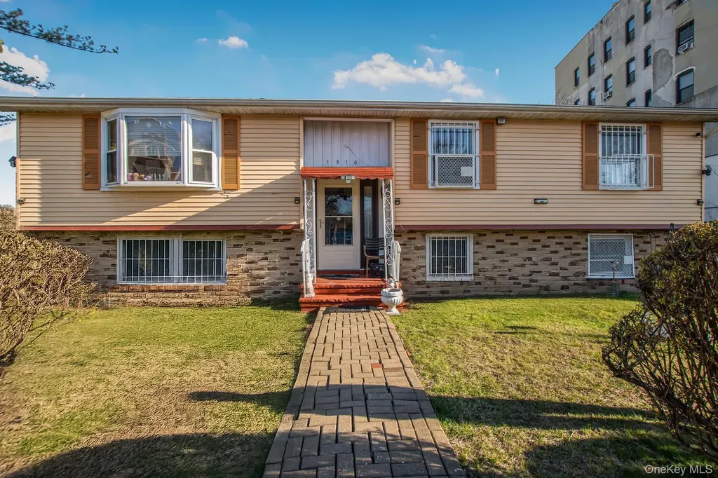 1510 Boston Road Bronx NY 10460