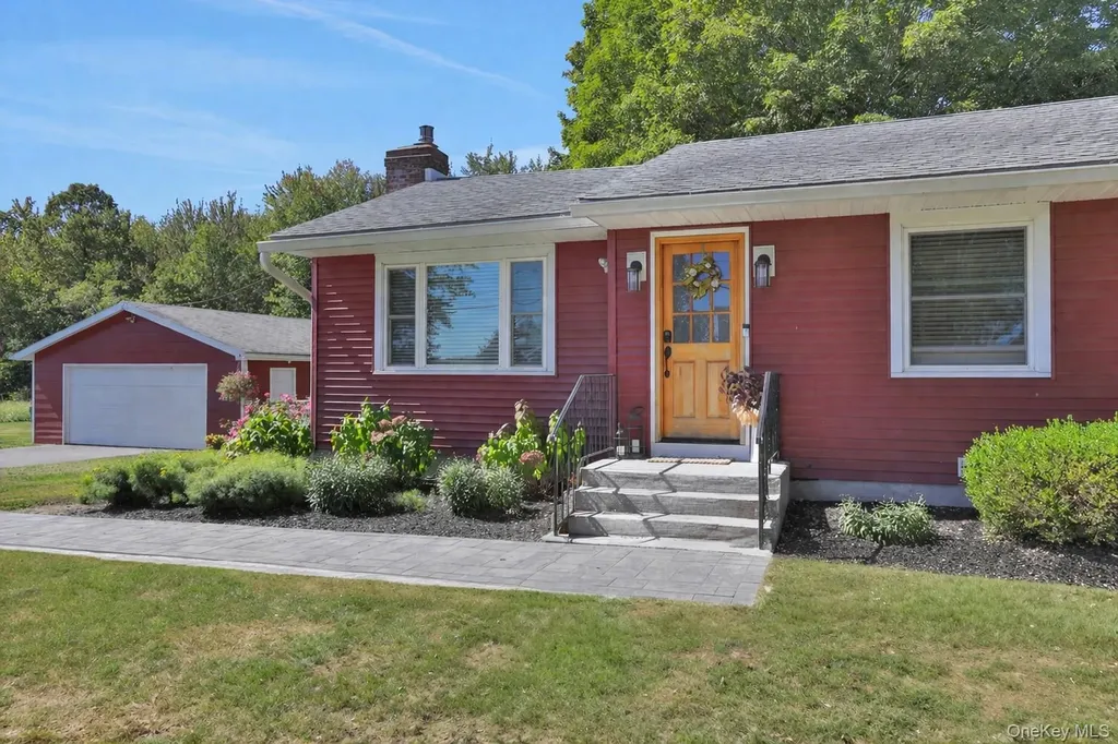 489 Forest Road Wallkill NY 12589