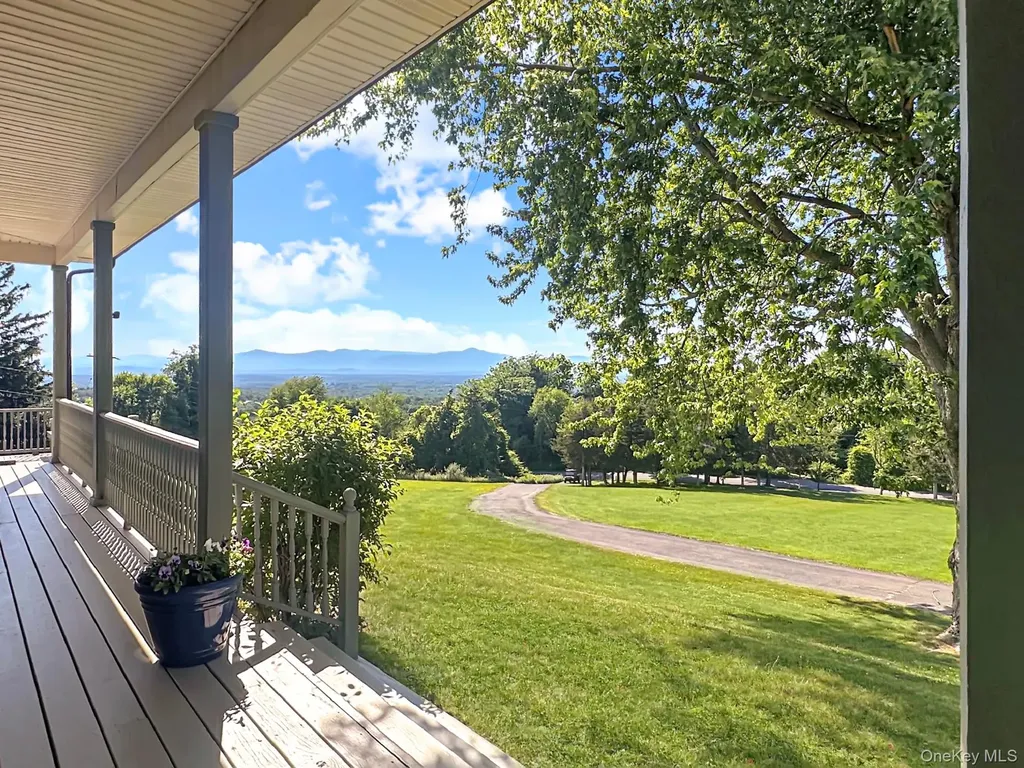 350 Taghkanic Road Elizaville NY 12523