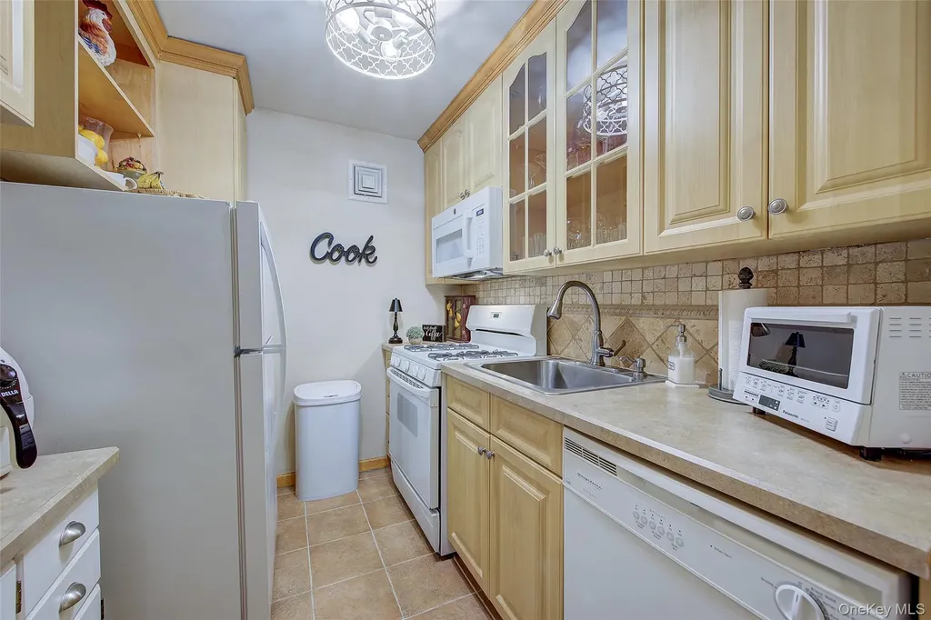 84-39 153rd Avenue Howard Beach NY 11414