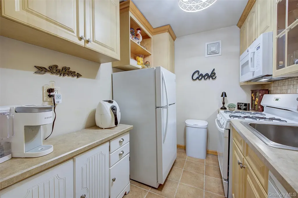 84-39 153rd Avenue Howard Beach NY 11414