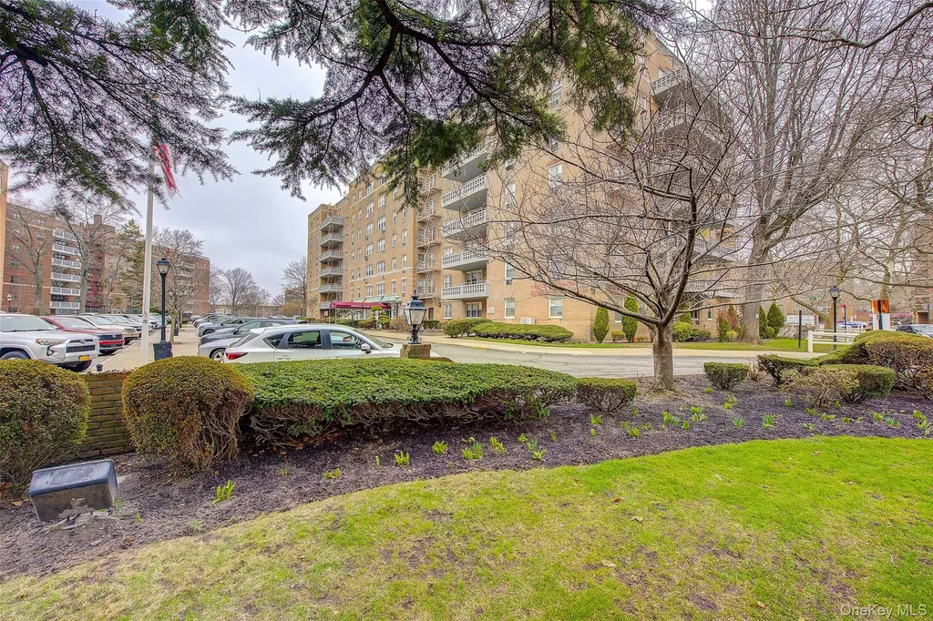 84-39 153rd Avenue Howard Beach NY 11414