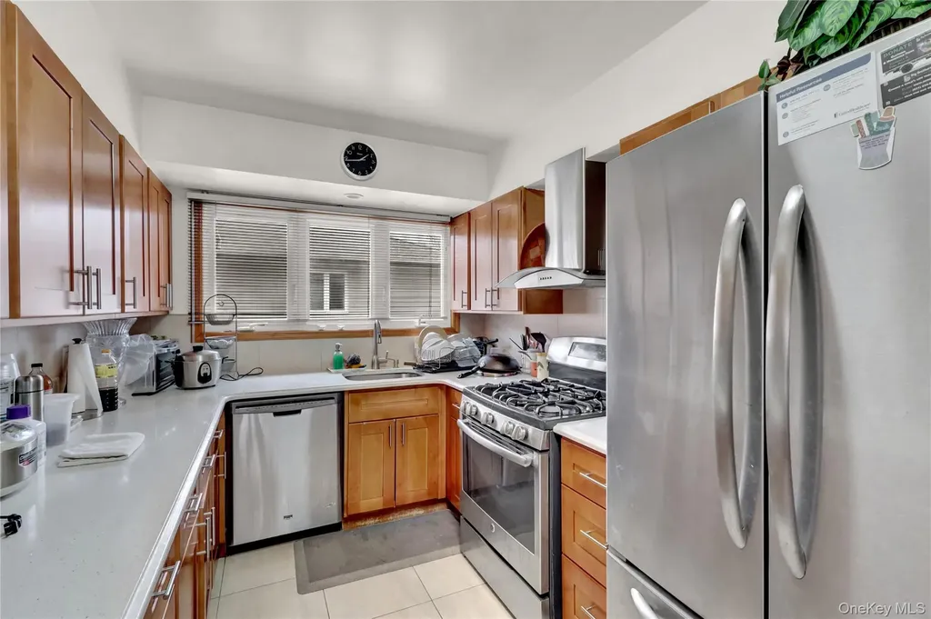 125 Marcus Avenue New Hyde Park NY 11040