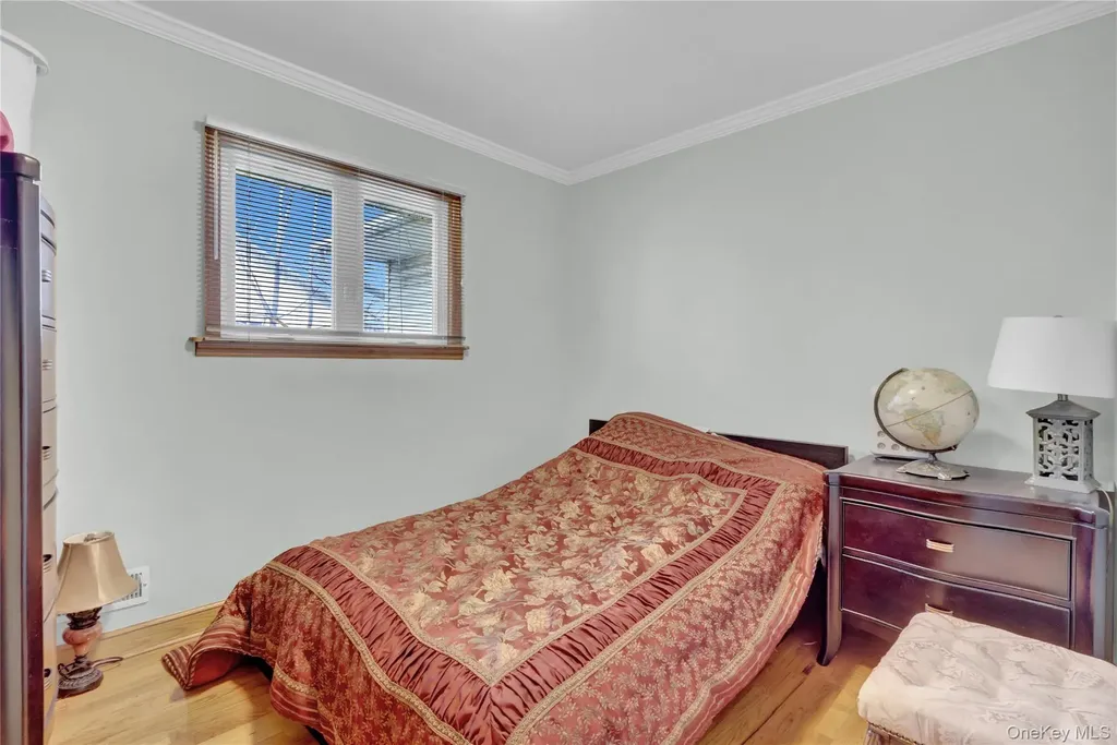 125 Marcus Avenue New Hyde Park NY 11040