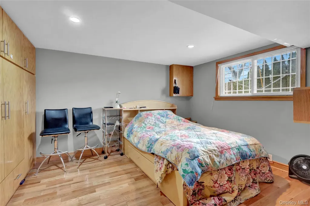 125 Marcus Avenue New Hyde Park NY 11040