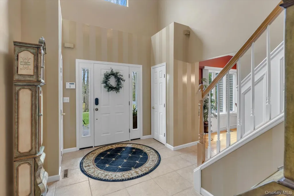 263 Old Commack Road Kings Park NY 11754