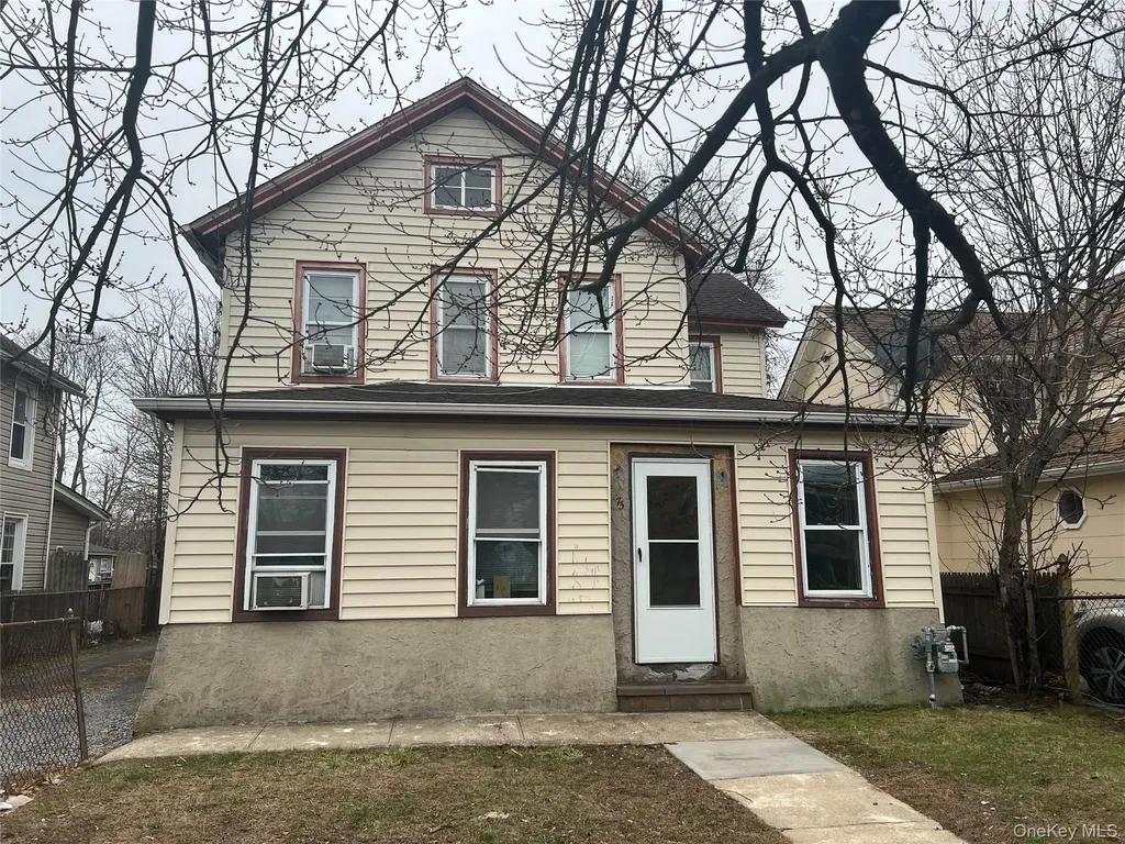 73 Raynor Street Freeport NY 11520