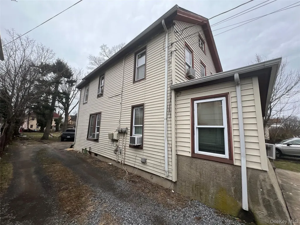 73 Raynor Street Freeport NY 11520
