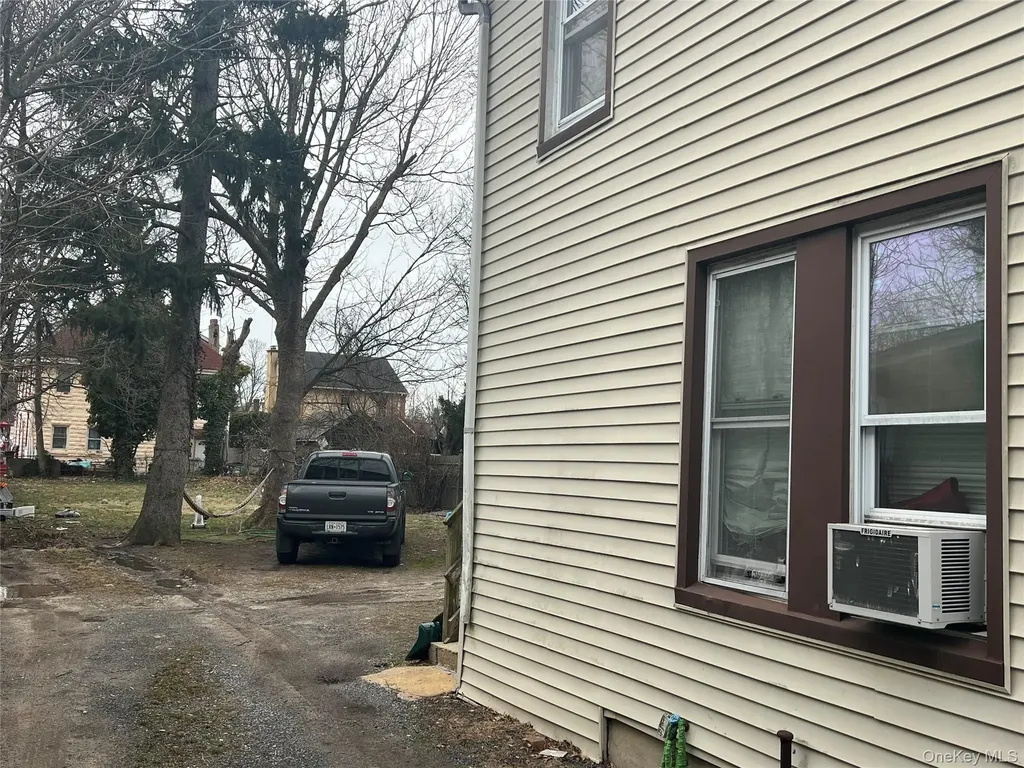 73 Raynor Street Freeport NY 11520