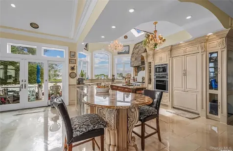 238 W Islip Road West Islip NY 11795