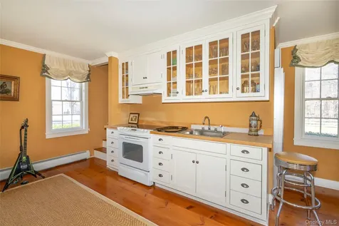 4098 Route 44 Millbrook NY 12545
