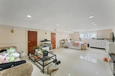 105 Cross Pond Road Pound Ridge NY 10576