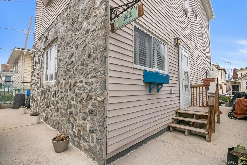 2 Alden Park Bronx NY 10465