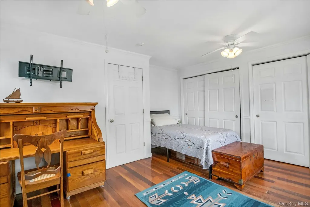 2 Alden Park Bronx NY 10465