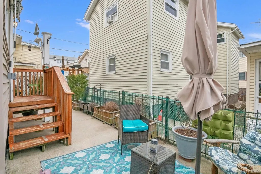 2 Alden Park Bronx NY 10465