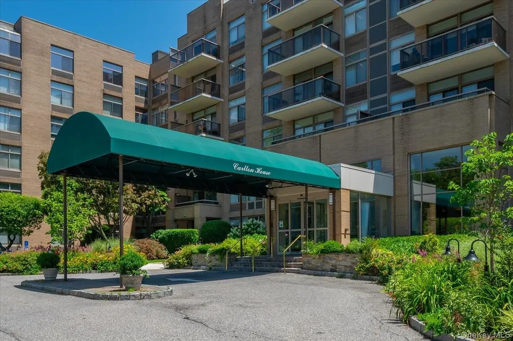 35 N Chatsworth Avenue Larchmont NY 10538