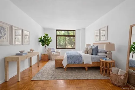 35 N Chatsworth Avenue Larchmont NY 10538