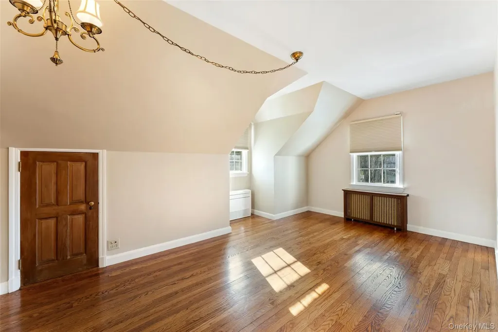 1 Hoover Road Yonkers NY 10710