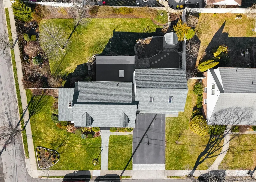 1 Hoover Road Yonkers NY 10710