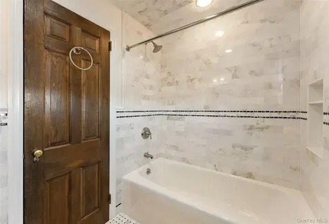 1 Hoover Road Yonkers NY 10710
