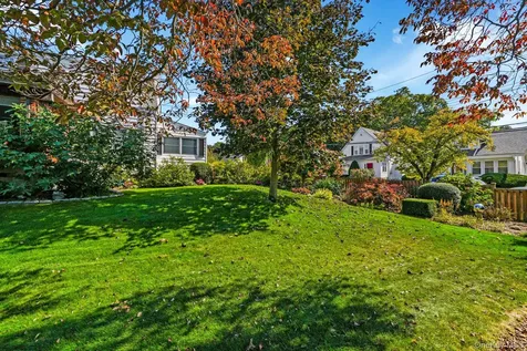 1 Hoover Road Yonkers NY 10710